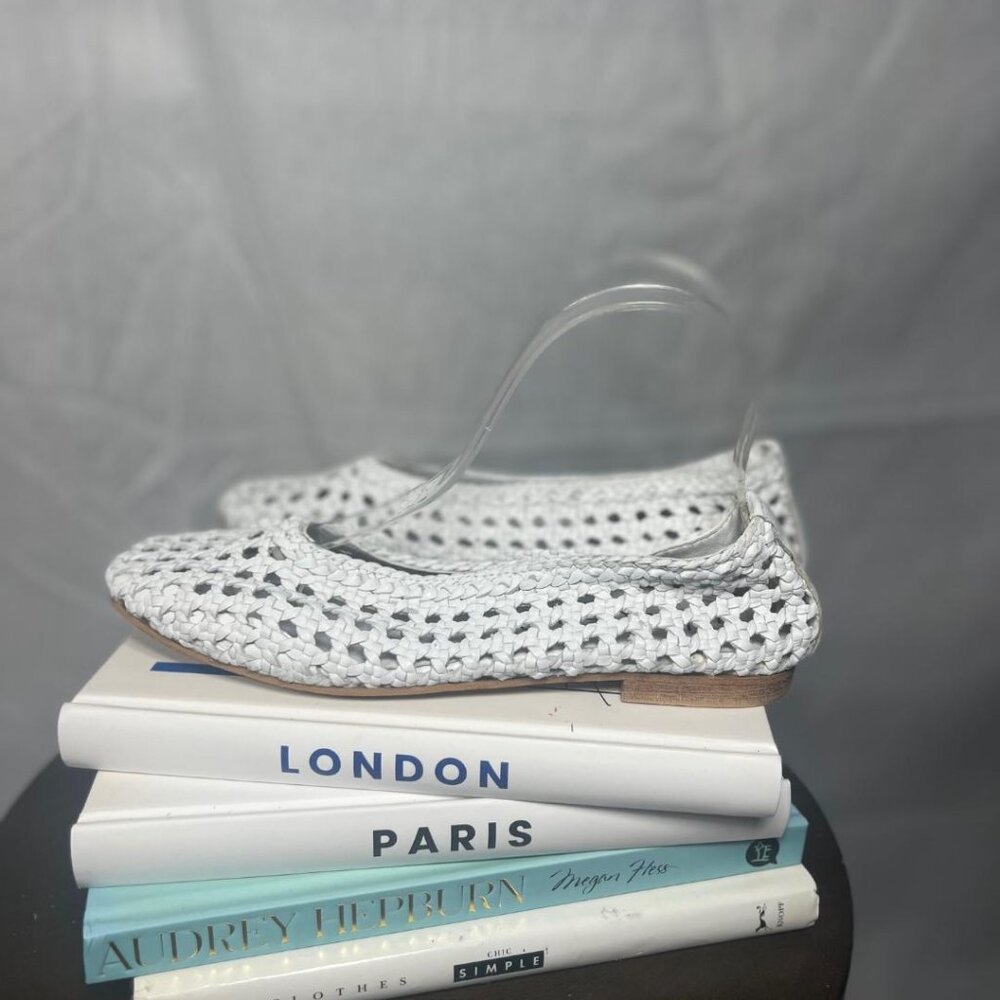 NWT Musse & Cloud Women's Seline Ballet Flat in White - Size 39/8 - Picture 3 of 7